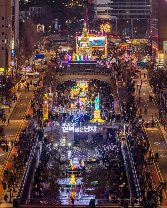 2025 서울빛초롱축제, 시민 호응에 힘입어 1월 18일까지 2주 연장 운영