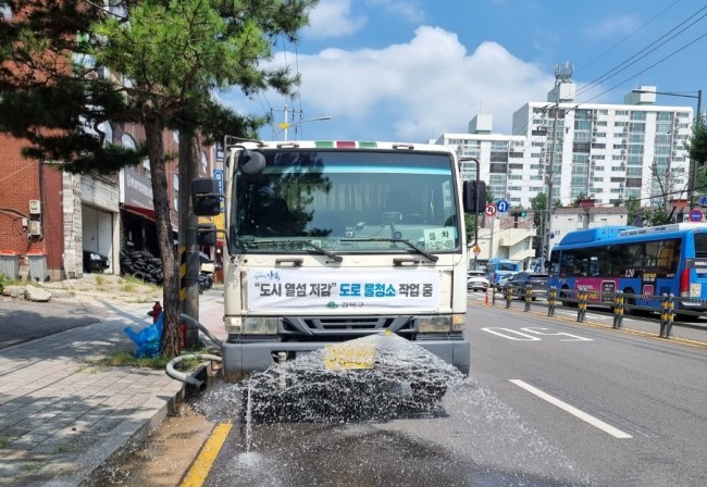강북구, 폭염 종합대책 본격 가동…취약계층 보호·폭염 저감 총력